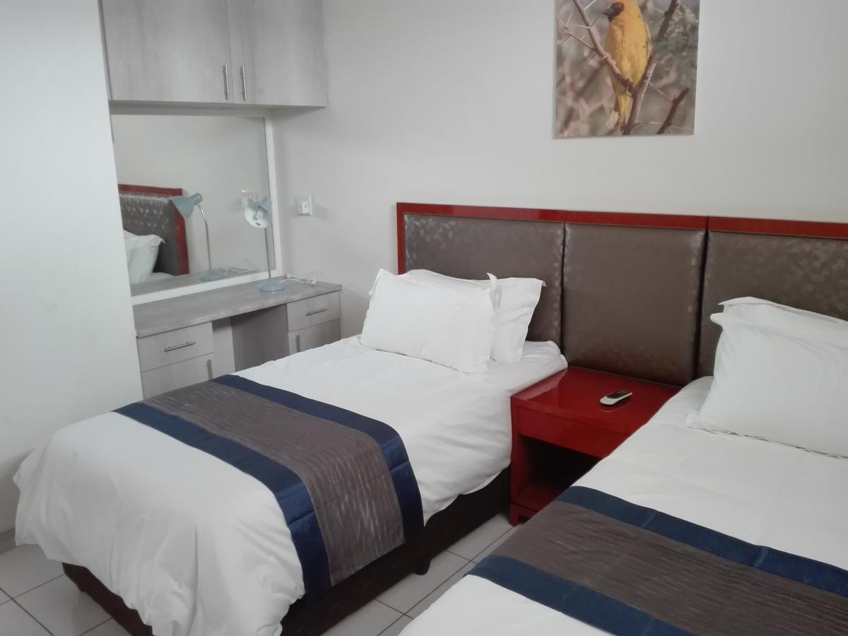 Home Inn Self-Catering Windhoek Dış mekan fotoğraf