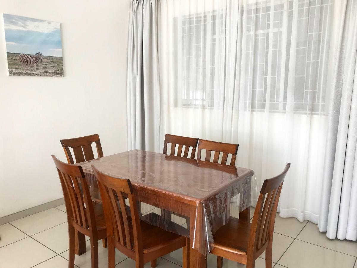 Home Inn Self-Catering Windhoek Dış mekan fotoğraf