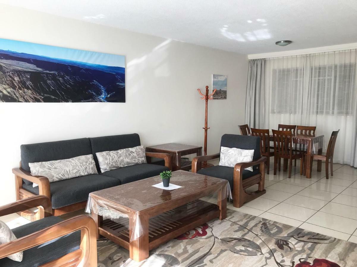 Home Inn Self-Catering Windhoek Dış mekan fotoğraf